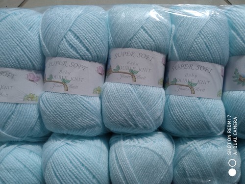 JAMES C BRETT SUPERSOFT BABY DOUBLE KNITTING WOOL YARN 5X100G 15 VARIOUS COLOURS - Picture 4 of 12