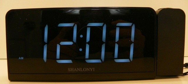 Projection Alarm Clock Radio Am Fm Time Projector Mobile Device Usb Charging 7 For Projection Alarm Clock Radio Am Fm Time, Projector Alarm Clocks
