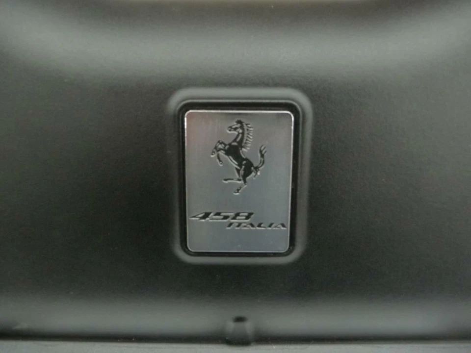 Ferrari 458 Italia Spider 2010-2015 filtro de aire limpiador caja cubierta 298130 OE A1 (1) Foto 2 de 4