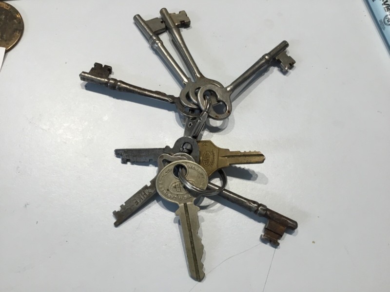 Vintage antique original Corbin Skeleton and flat key lot of 9 keys