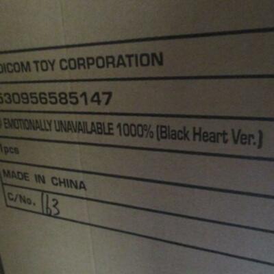 BE@RBRICK 1000% EMOTIONALLY UNAVAILABLE Black | eBay
