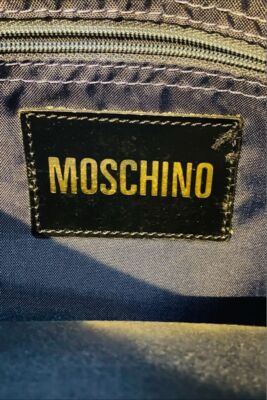 MOSCHINO A070602411001 関税送料込 MOSCHINO Black Canvas Logos Crossbody Shoulder Bag USED Auth