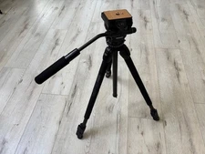 Sunpak Pro 423PX Carbon Tripod  With Neewer Pan head , bag  Very Good Condition