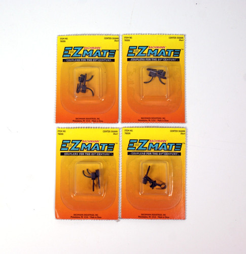 Acopladores Bachmann EZ Mate vástago central corto, 4 pares, nuevo, #78006, escala HO | Condition: New
