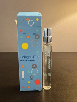 Escentric Molecules Cologne One Cologne Spray 8.5 ml .287 oz Travel Size