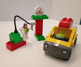 Lego Duplo, #5658, Pizza Planet Truck with Buzz Lightyear and Alien, with box