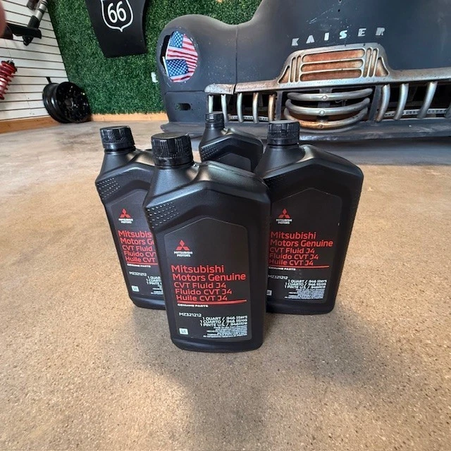 (6) Mitsubishi CVT Fluid J4 1 qrt Automatic Transmission MZ321212 same as dealer - Image 3 of 4