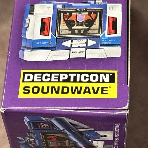 Hasbro Transformers Vintage G1 Exclusive Decepticon Soundwave   Buzzsaw Cassette