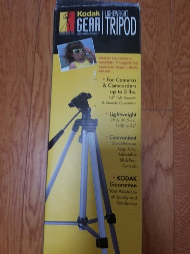 KODAK GEAR 54" TRIPOD FOR CAMERA OR VIDEO NEW IN BOX - Picture 6 of 11