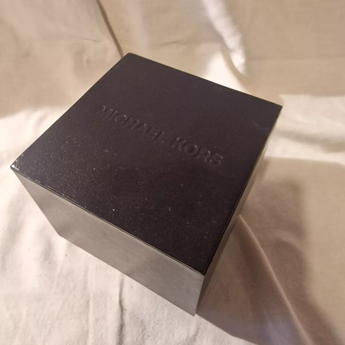 Michael kors shop watch case