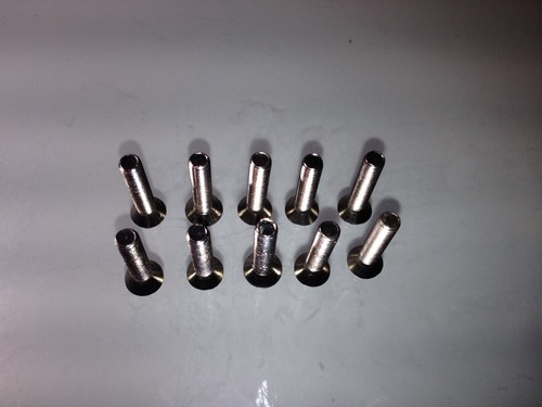 10-32 Rack Mount Screws (10 pack) - Photo 2/7