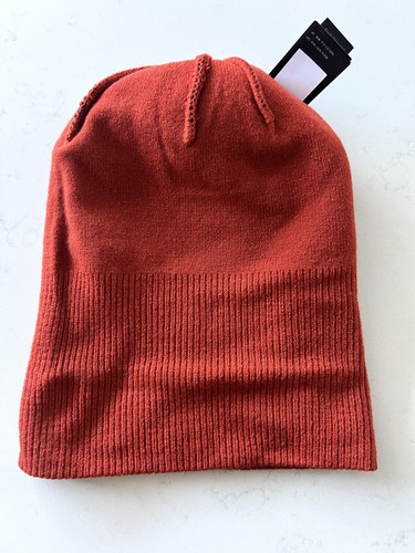 NEW Black Diamond Tom Pom Beanie Hat - OSFA Adult Unisex - Pom Pom - Picture 6 of 8