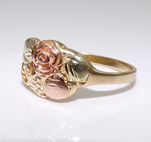 Anillo Hoja Flor Rosa Oro 10K Black Hills Oro Amarillo Rosa y Verde Talla 9 FZZ - Imagen 3 de 5