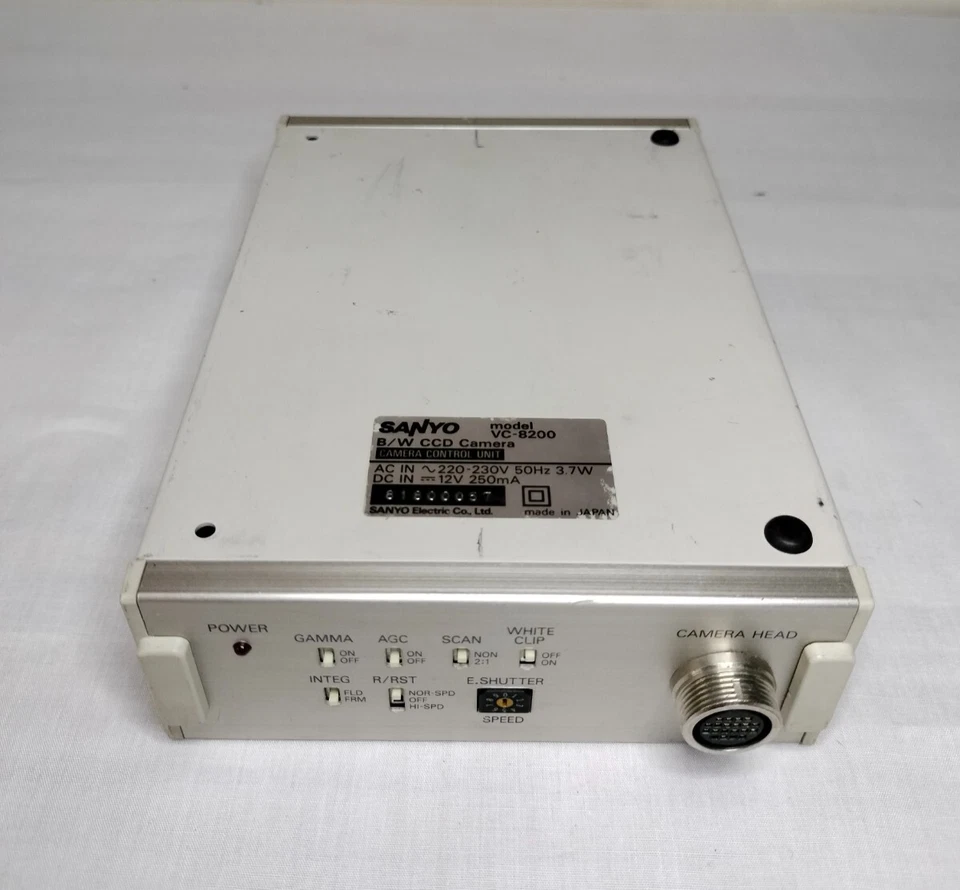 Sanyo VC-8200 VC8200 B/W CCD Camera Controller Unit Made in Japan - Image 3 of 4