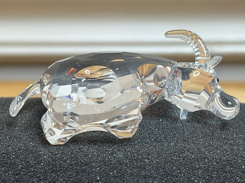 Swarovski Crystal ZODIAC OX 275437 Oxen Cow Bull Mint Boxed Retired - Picture 7 of 11