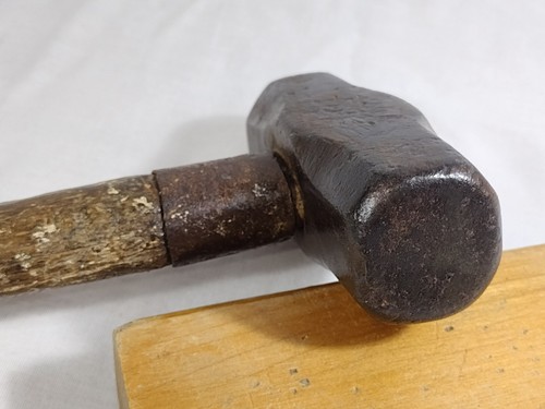 Vintage 1.5# Small Sledgehammer Blacksmith Metal Working Mechanic (T15) - Picture 7 of 11