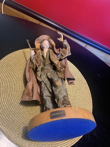 STATUA IN CARTAPESTA DEL MAESTRO SALENTINO SANTINO MERICO primi anni 80 - Foto 7 di 7