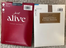 VTG NOS Hanes Lot of 2 Pantyhose E F Navy Barely There Control Top Sheer Support