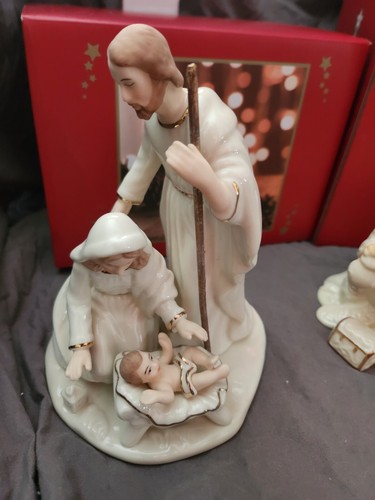 NUEVO Belleek Living Juego de 3 Reyes y Belén Pequeño 7275 y 7253 María José Jesús - Imagen 11 de 24