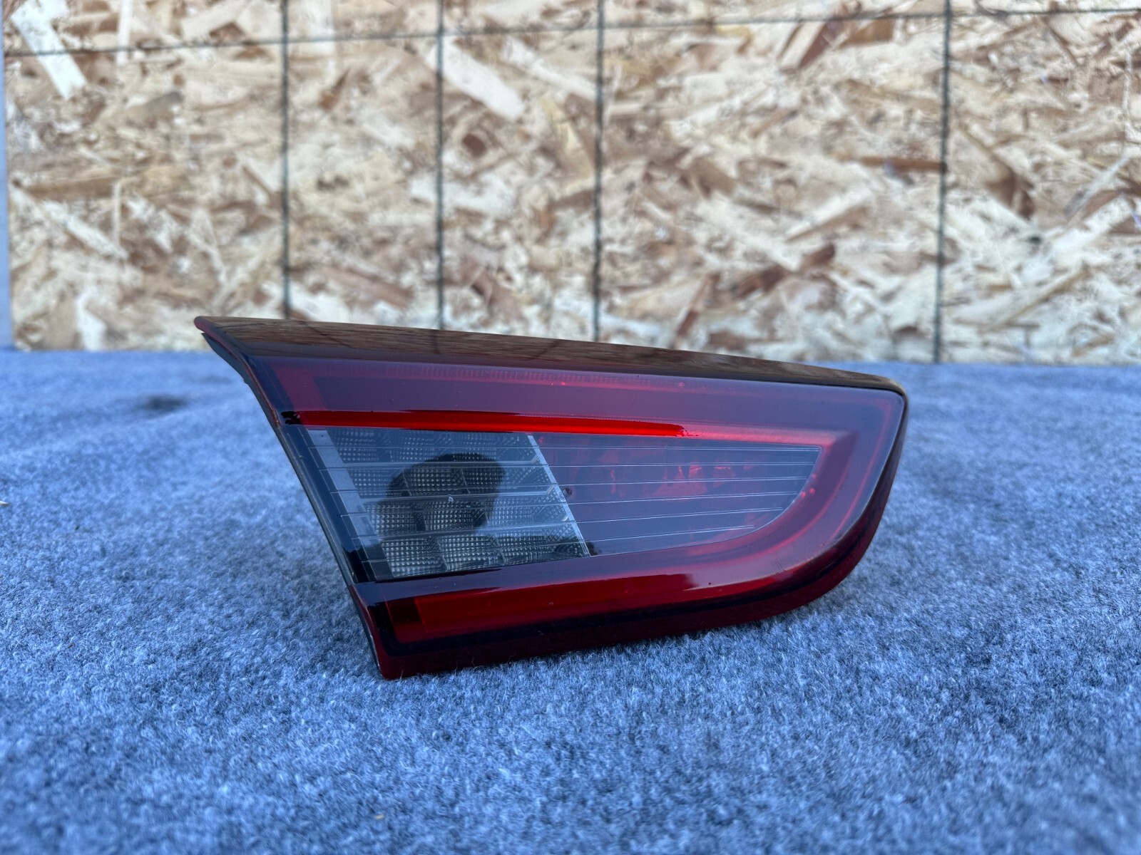 LEFT SIDE TRUNK TAILLIGHT TAILLAMP ASSEMBLY OEM 74K 14-20 MASERATI GHIBLI S Q4