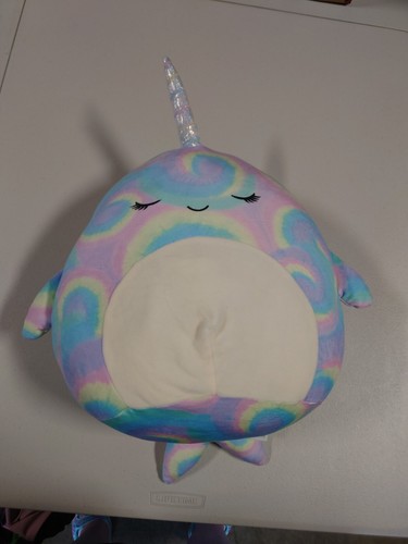 NEUF Squishmallows Narwhal Ter 14 pouces colorant cravate tourbillonnante super doux LIVRAISON GRATUITE rapide ! - Photo 1/6