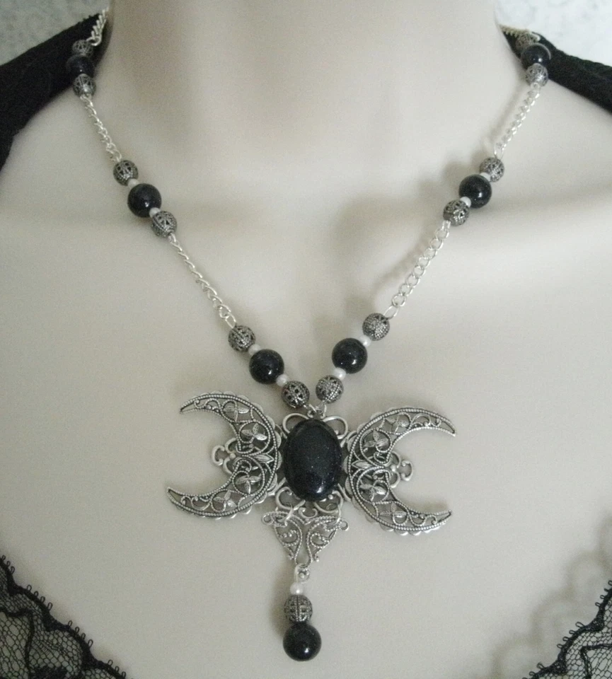 Collar Goldstone Triple Luna Diosa Wicca Pagano Wicca Brujería Bruja Foto 4 de 4
