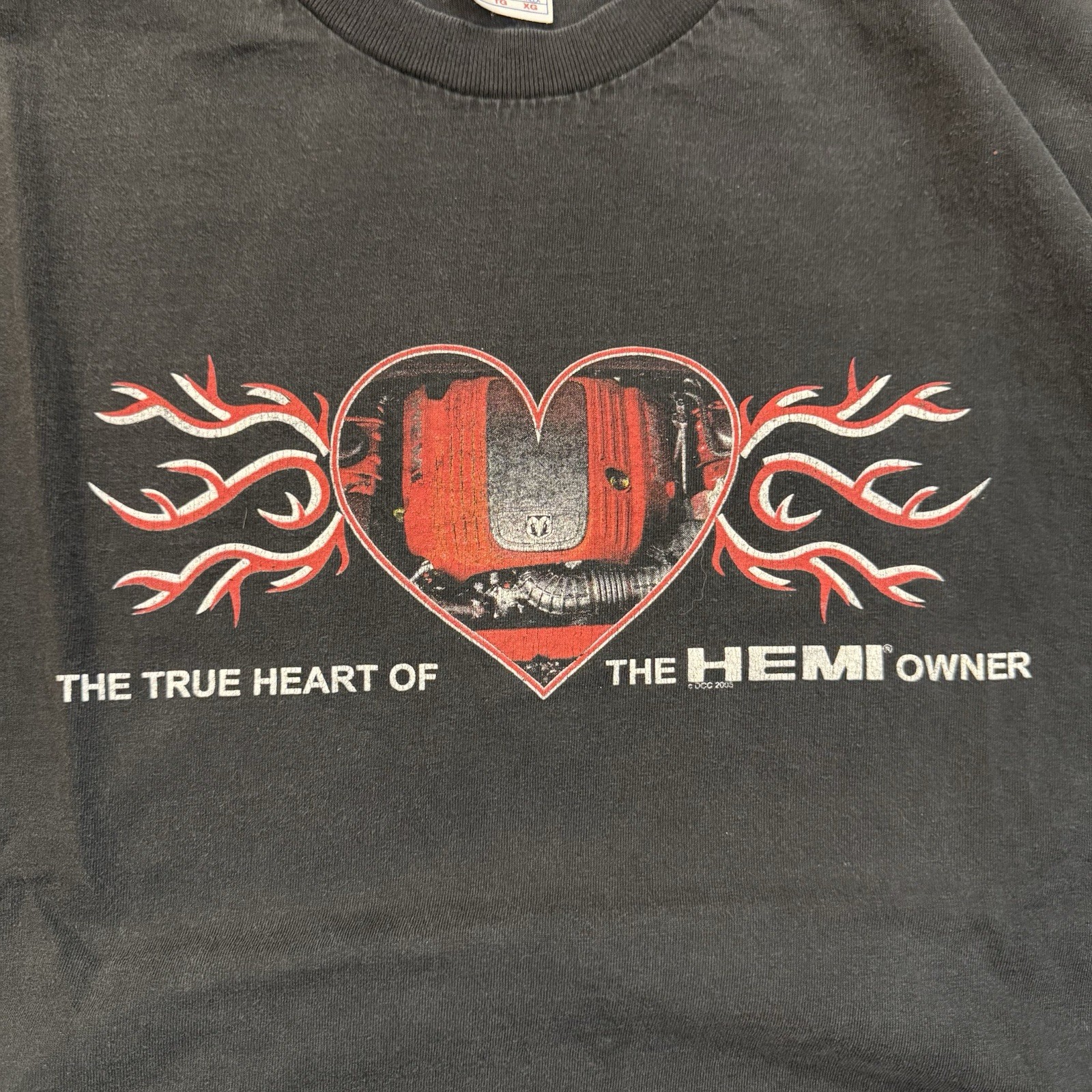 Vintage 2005 Dodge HEMI Heart Flames T-Shirt XL Black Murina USA Mopar
