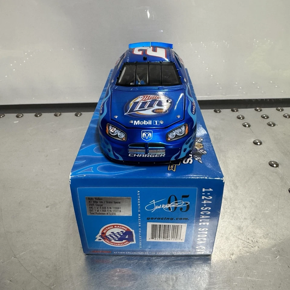 Action #2 Rusty Wallace Miller Lite Bristol Special 2005 Dodge Charger 1:24 - Image 3 of 4