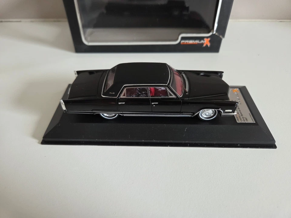 Premium X 1/43 Cadillac Fleetwood Sixty Special Brougham - 1967 Negro - PR0012 - Imagen 4 de 4