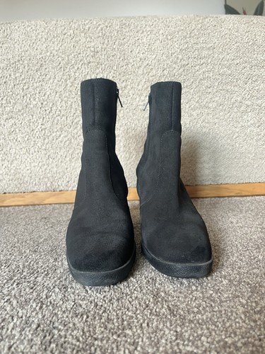 Robert Clergerie black suede boots, size UK 6.5 / EU 39.5 - Picture 7 of 16