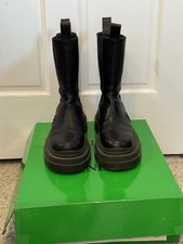 Bottega Veneta Tire Boot Size 40 Sz 10 Black Chelsea