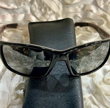 MAUI JIM LOCAL KINE MJ 810-07E BLACK MAROON GREY POLARIZED SUNGLASSES EUC