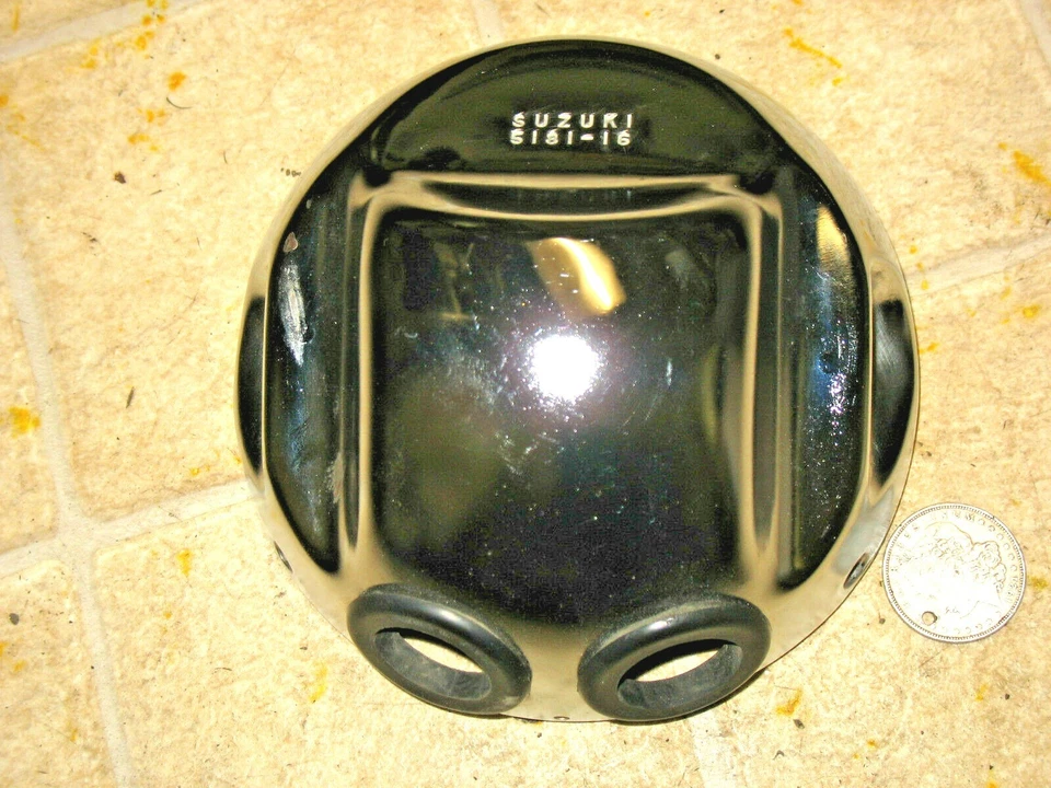 81 Suzuki GS1000 GS 1000 Head Light Lamp Headlight Headlamp Bucket House Housing - Image 2 of 4