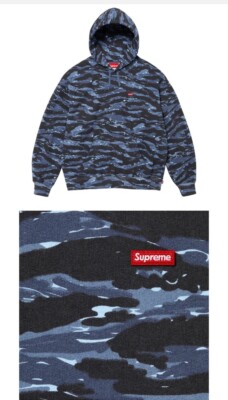 Supreme Small Box Hooded Digi Camoシュプリーム Supreme Small Box Hooded Sweatshirt (FW25) - $158