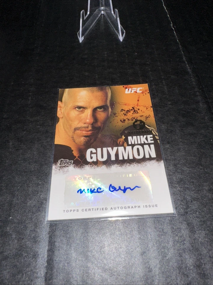 2010 Topps UFC Series 4 Fighter Auto Mike Guymon #FA-MG 1st Rookie Auto RC - Image 3 of 4