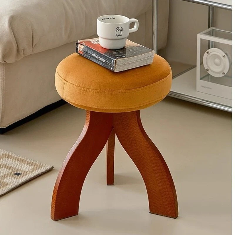Retro stool solid wood shoe changing stool home creative bedroom dressing stool - Image 2 of 4