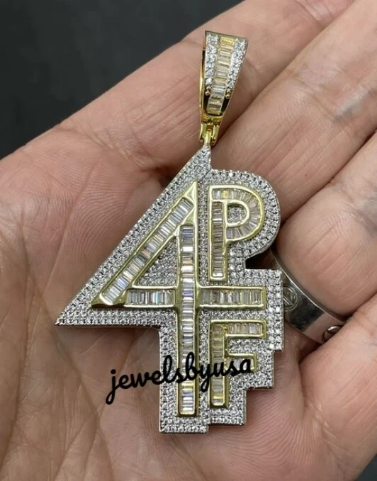 Colgante Hombre 2.72ct 100% Baguette Moissanite Personalizar 4PF Chapado en 2 Tonos Plateado Foto 4 de 4