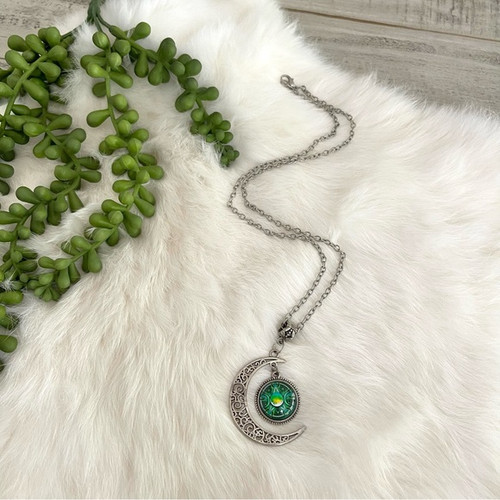 Crescent Moon Necklace Cabochon Center Silver Tone