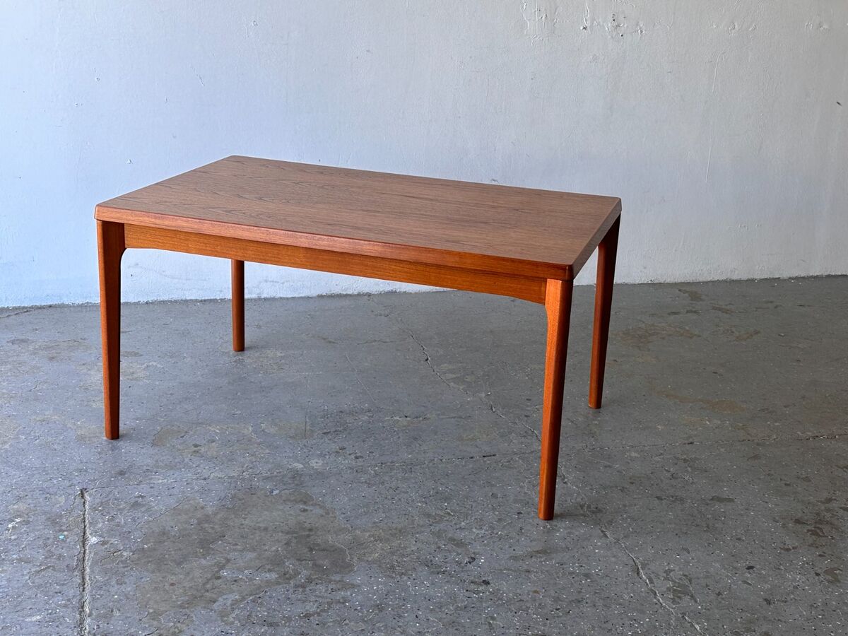 7.8 ft Henning Kjaernulf for Vejle Stole Danish Modern Teak 7.8 ft Henning Kjaernulf for Vejle Stole Danish Modern Teak