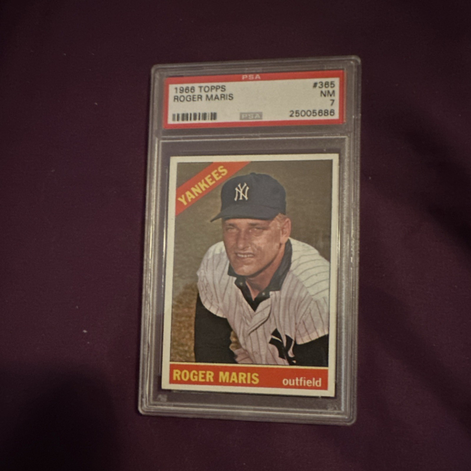 Topps 1966 Roger Maris #365 PSA 7 New York Yankees Baseball Trading Card