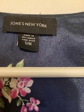 Jones New York Floral Satin robe S/M