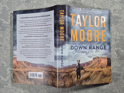 Down Range: A Garrett Kohl Novel: Taylor Moore. First edition (2021, Hardcover)