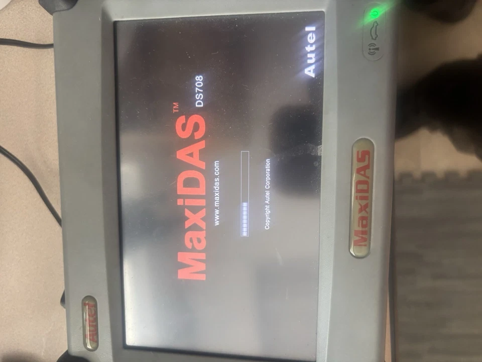 Scanner de diagnóstico automático Autel MaxiDAS DS708 precisa de novo cartão SD/software ligado - Imagem 4 de 4
