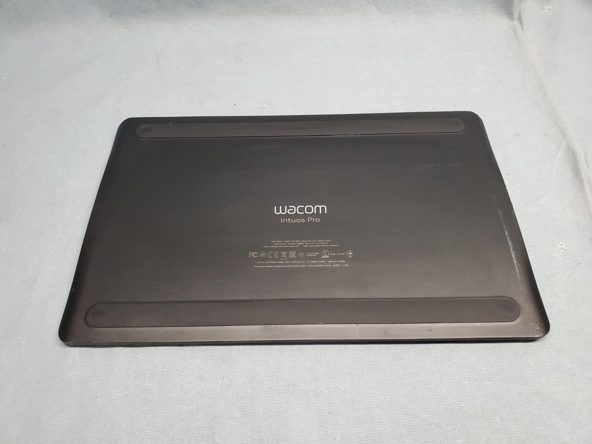 Wacom Intuos Pro Medium 13.2