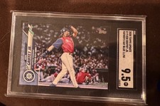 2020 TOPPS UPDATE U-9 KEN GRIFFEY JR. FATHER'S DAY BLUE 11/50 SGC 9.5 MINT+