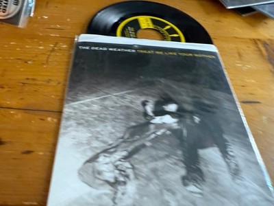 7'' 45 2009 The Dead Weather   Treat Me Like Your Mother