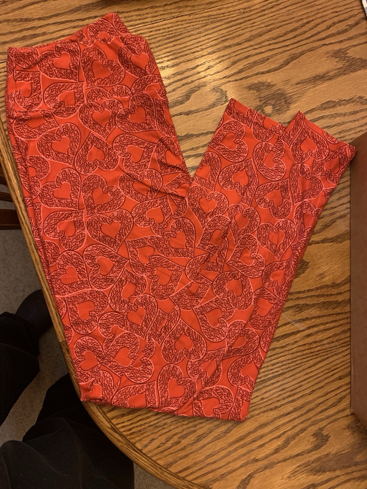 LuLaRoe Leggings Hearts 💕 Size Tall And Curvy