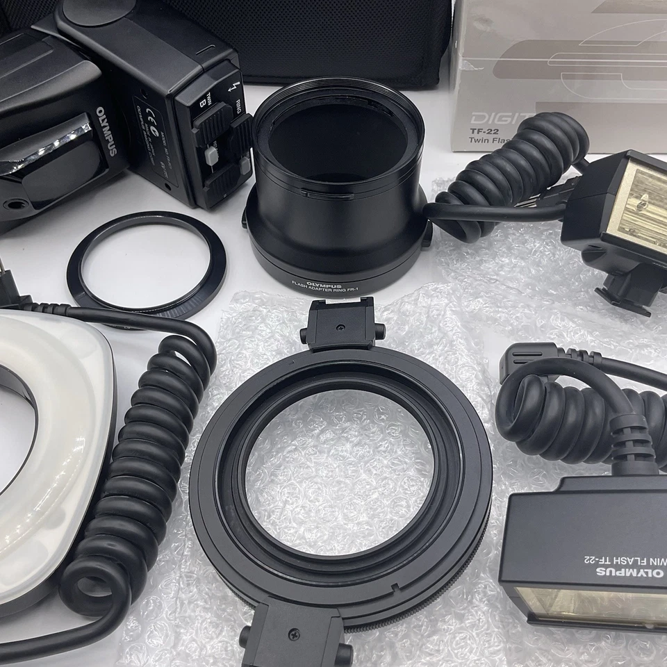 Olympus FC1 RF-11 Ring Flash System & TF-22 Twin Flash Unit - Image 3 of 4