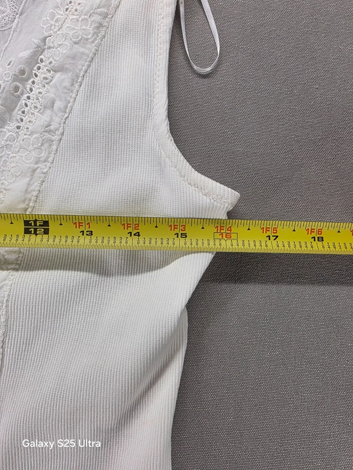 Free People Gesibelle Set Ivory/White Medium Floral Eyelet Embroidered Maxi READ - Image 4 of 4