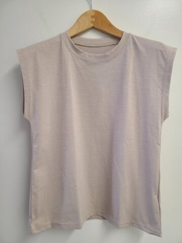 Premium Tank Tops For Women 2024 Trendy Sleeveless USE Premium HIGH STRETCH YARN - Foto 15 di 18